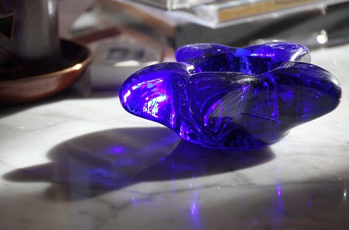 Glas Blau 009